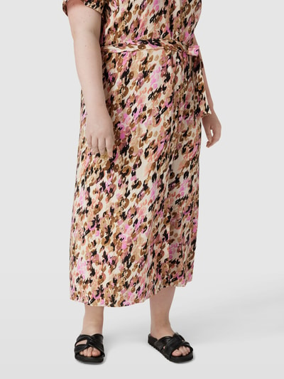 Vero Moda Curve Długa sukienka PLUS SIZE ze wzorem na całej powierzchni model ‘EASY’ Beżowy 3