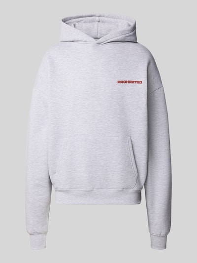 Produktfoto, Relaxed Fit Hoodie aus Baumwoll-Mix mit Label-Detail von PROHIBITED in Hellgrau, Känguru-Tasche, elastische Abschlüsse