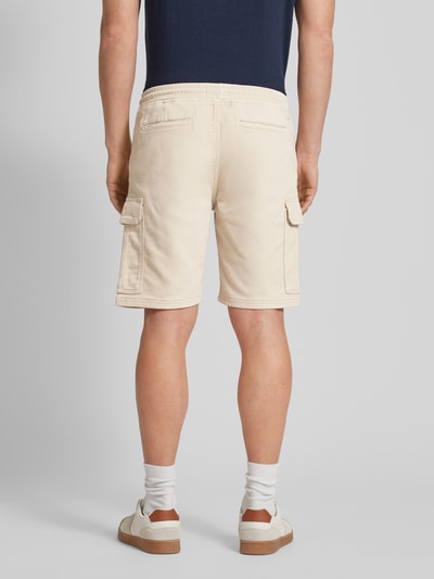 MCNEAL Shorts in unifarbenem Design mit elastischem Bund Beige 5