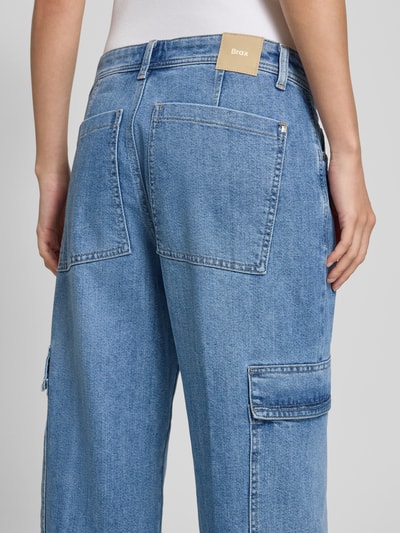 Brax Jeansy o kroju wide fit z kieszeniami cargo model ‘MORGAN CARGO’ Jasnoniebieski 3