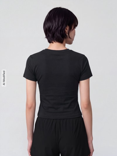 Nike T-shirt z małym detalem z logo Czarny 5
