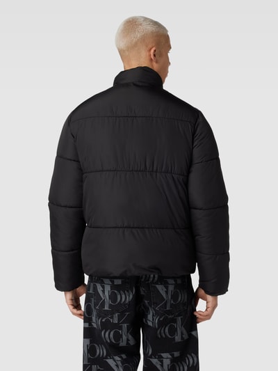 Jack & Jones Pikowana kurtka o jednolitym kolorze model ‘MAX’ Czarny 5