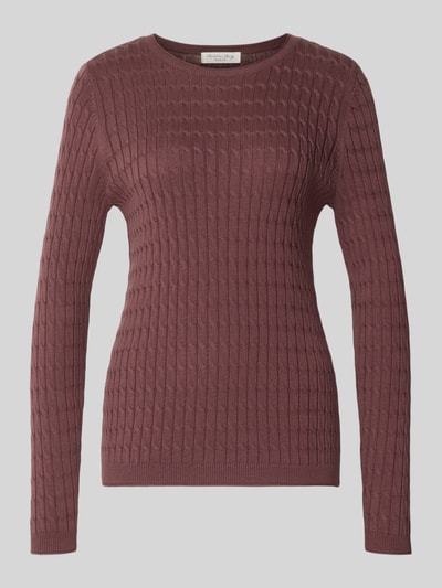 Produktfoto, Slim Fit Strickpullover mit Zopfmuster von Christian Berg Woman in Braun, Baumwoll-Mix, Rundhalsausschnitt, langarm, gerippte Blende.