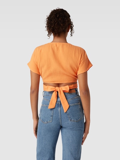 Review Cropped Wickelbluse mit Strukturmuster Apricot 5