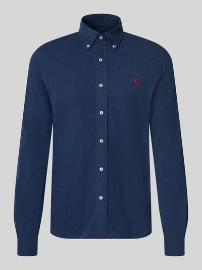 Produktfoto, Regular Fit Freizeithemd aus reiner Baumwolle von Polo Ralph Lauren in Dunkelblau mit Knopfleiste und Markenlogo auf glatter Struktur.