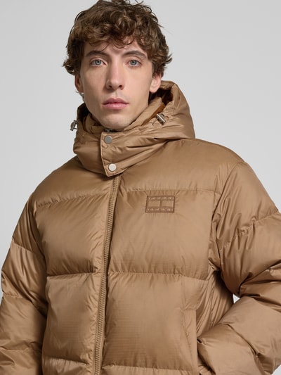 Tommy Jeans Regular fit donsjack, model 'ALASKA' Beige - 3