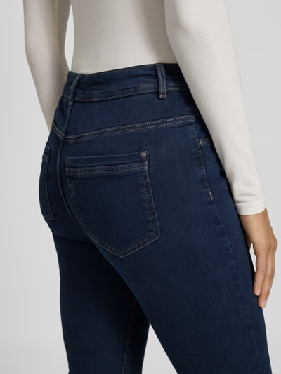 Christian Berg Woman Slim Fit Jeans mit Gesäßtaschen Jeansblau Melange 3