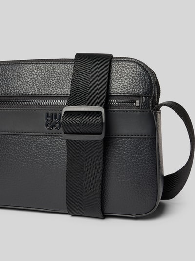 HUGO Umhängetasche mit verstellbarem Schulterriemen Modell 'QUANTIC_CROSSBODY' BLACK 3