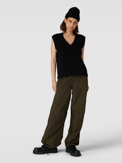ONLY Stoffhose mit elastischem Bund Modell 'JOAN' Oliv 1