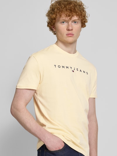 Tommy Jeans Regular Fit T-Shirt aus reiner Baumwolle mit Label Stitching Offwhite 3