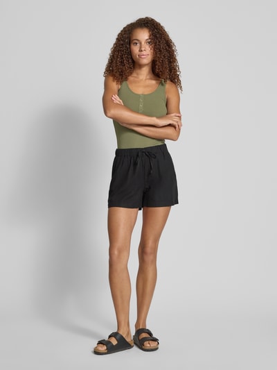 Pieces Slim Fit Tank Top aus Baumwoll-Mix Modell 'KITTE' Oliv 1