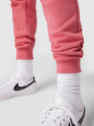 Nike Standard Fit Sweatpants mit Label-Stitching Pink 3