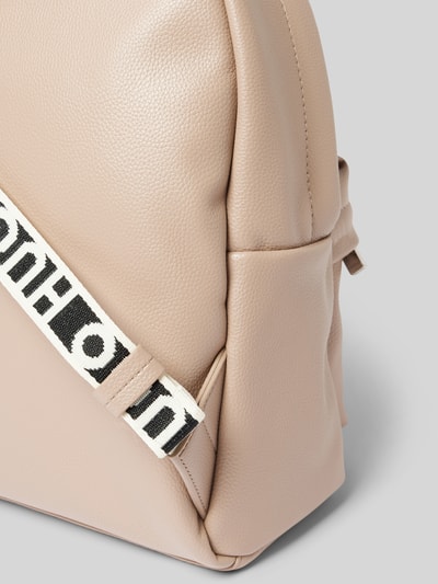 HUGO Rucksack mit Label-Print Modell 'Bel' Sand 3