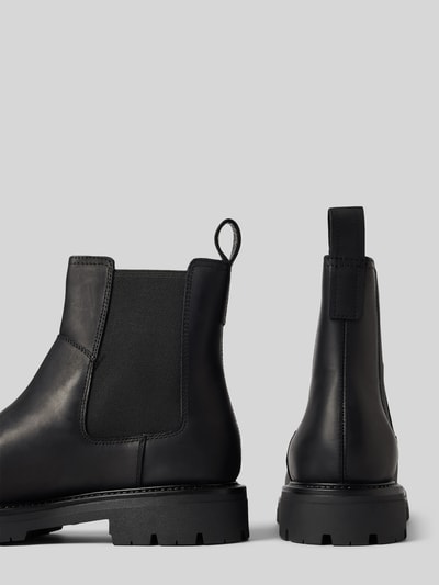 Vagabond Chelsea boots van runderleer met deelnaden, model 'CAMERON' Zwart - 2