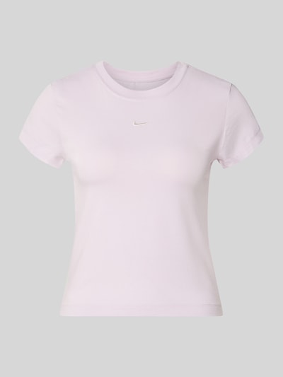 Produktfoto, jasnoróżowy damski t-shirt z okrągłym dekoltem, gładka dzianina, wyhaftowane logo, Slim Fit T-Shirt aus Modal-Mix Modell 'Chill Knit' od Nike, damski t-shirt