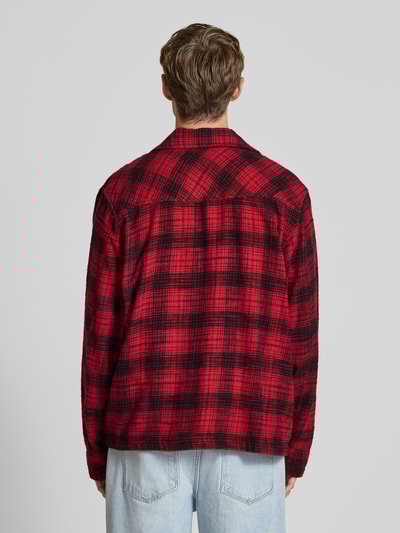 REVIEW Koszula casualowa regular fit z kołnierzykiem typu kent Czerwony 5