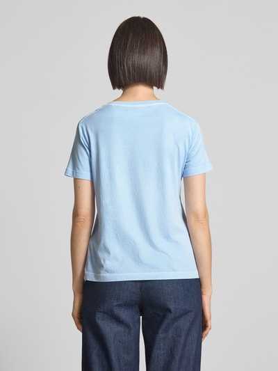 Gant T-shirt met geribde V-hals Lichtblauw - 5