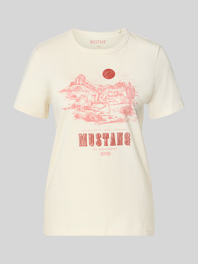 Produktfoto, Regular Fit T-shirt met logoprint model 'Alma' van Mustang, dames, puur katoen, ronde hals, ruglengte maat S 60 cm, licht crème met rode print