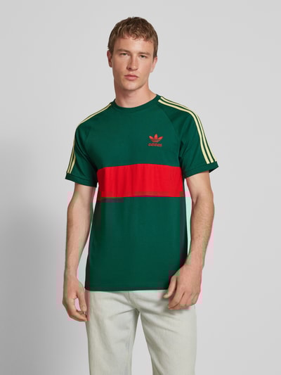 adidas Originals T-Shirt mit Label-Stitching Bottle 4