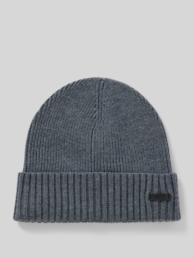 BOSS Beanie mit Label-Badge Modell 'Fati' Mittelgrau 1