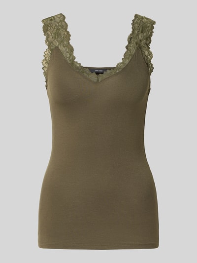 Produktfoto, olivgrünes Slim Fit Tanktop aus Viskose-Mix Modell 'ROSA' von VERO MODA, Spitzenbesatz an Trägern und Ausschnitt, glatte Textur