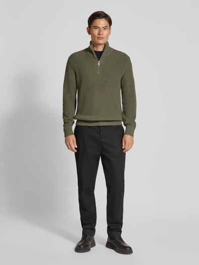 MCNEAL Strickpullover mit Troyer-Kragen Oliv 1