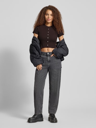 G-Star Raw Cropped T-Shirt mit Knopfleiste Modell 'Heritage' Dunkelbraun 1