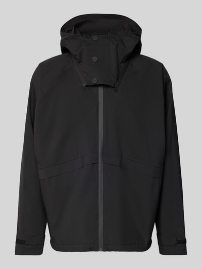 Produktfoto, schwarze Jacke mit Kapuze und Ärmelriegeln Modell 'RADAR' von GOFRANCK, Reine Baumwolle, Regular-Fit, Reißverschluss, Größe M.