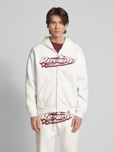 REVIEW Sweatjacke mit Label-Print Offwhite 4