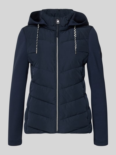 Productfoto, donkerblauwe 'Slim Fit Jacke mit gefüttertem Stehkragen' van Christian Berg Woman Selection, gewatteerde look, met capuchon, rits, steekzakken met rits, slanke pasvorm, glanzende textuur
