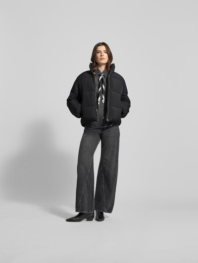 Closed Steppjacke mit gefüttertem Stehkragen Black 1