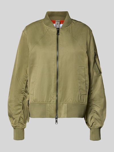 Productfoto, Bomberjacke mit Reißverschlusstasche am Ärmel van Blonde No. 8 in olijfgroen, katoenmix, loose fit, elastische boorden, metalen rits, zijzakken, recht model, zichtbaar textuur