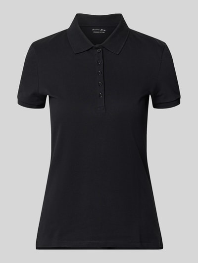 Produktfoto, Slim Fit Poloshirt mit Knopfleiste von Christian Berg Woman aus Baumwoll-Elasthan-Mix, Schwarz, Seitenschlitze, Rückenlänge 62 cm
