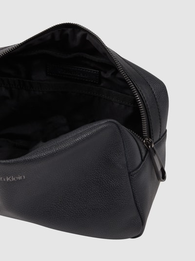 CK Calvin Klein Kulturbeutel in Leder-Optik   Black 3