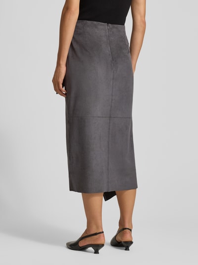 s.Oliver BLACK LABEL Taillierter Rock in Lederoptik mit Knotendetail Anthrazit 5