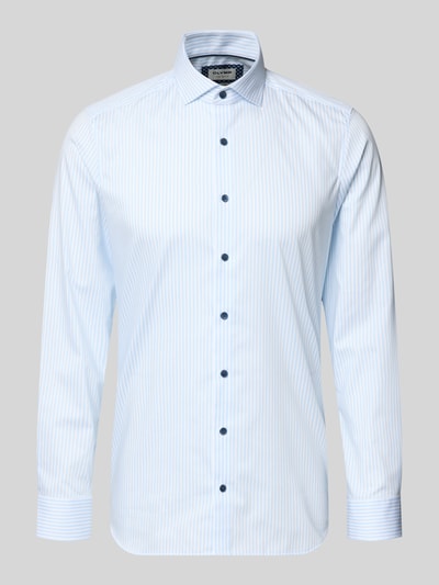 Produktfoto, Slim Fit Business Hemd mit Kentkragen von OLYMP Level Five, mieszanka bawełny, krój slim fit, kołnierzyk typu kent, na całej długości zapięcie na guzik, z długim rękawem, długość tyłu w rozmiarze 40: 79 cm, szerokość ramion w rozmiarze 40: 40 cm, długość rękawów w rozmiarze 40: 65 cm, jasnoniebieskie pionowe paski, gładka tekstura