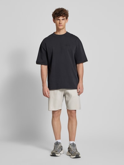 Pegador Shorts mit elastischem Bund und Label-Stitching Modell 'TROY' Hellgrau 1