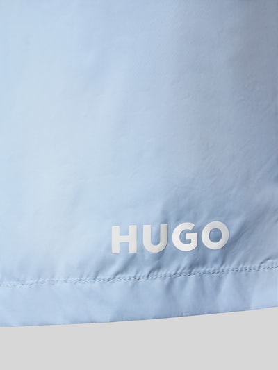 HUGO Relaxed Fit Badeshorts mit Label-Print Modell 'HAITI' Hellblau 2