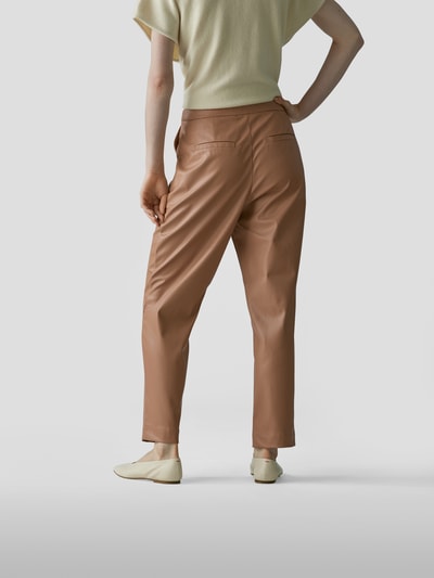 Designers Remix Hose mit Bundfalten Camel 5