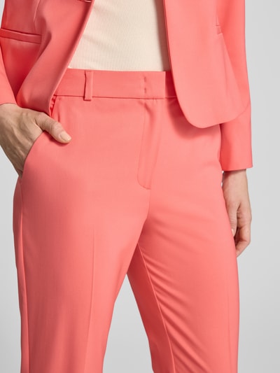 comma Spodnie materiałowe o kroju tapered fit z kantami Koralowy 3