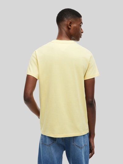 Tommy Jeans Slim Fit T-Shirt aus reiner Baumwolle GELB 5