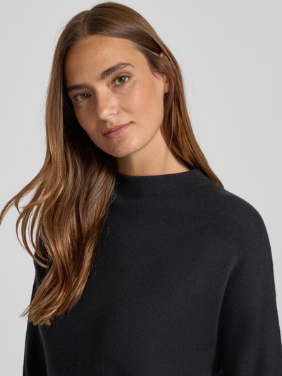 Christian Berg Woman Oversized Strickpullover mit geripptem Stehkragen Black 3