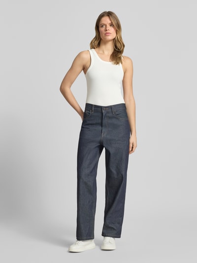 ONLY Tank top o kroju slim fit z mieszanki bawełny ekologicznej model 'VAL' Złamany biały 1