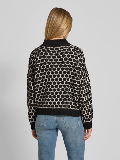 ZABAIONE Strickjacke mit Stehkragen Modell 'Ve44raa' Black 5