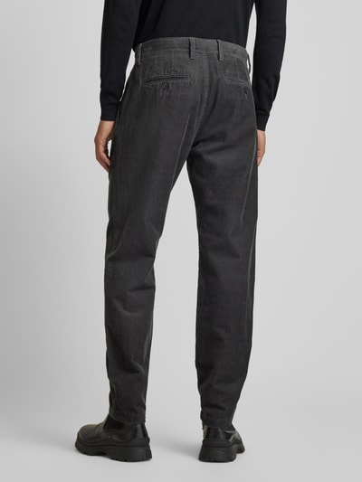 Marc O'Polo Tapered Fit Cordhose aus reiner Baumwolle Modell 'OSBY PLEATS' Anthrazit 5