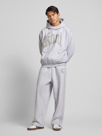 KARL KANI Hoodie mit Label-Print Hellgrau Melange 1