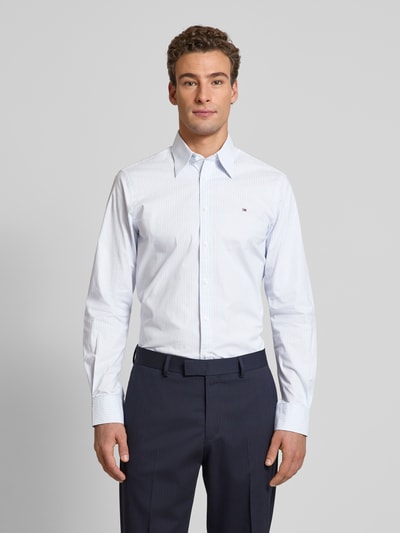 Tommy Hilfiger Tailored Slim Fit Business-Hemd mit Kentkragen Bleu 4