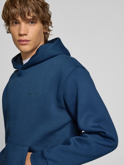 REVIEW Hoodie mit Label-Schriftzug Dunkelblau 3