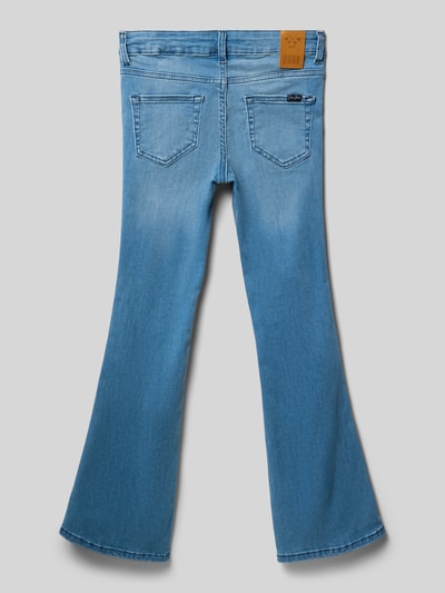 Produktfoto, Flared Fit Jeans mit Logo-Patch Modell 'Veronique' von CARS JEANS, kinder, hellblaue Denim-Jeans, 5-Pocket-Design, Baumwoll-Mix, sichtbares Logo-Patch, Knopf-Reißverschluss, leichte Struktur, Bundweite 33 cm, Innenbeinlänge 59 cm.