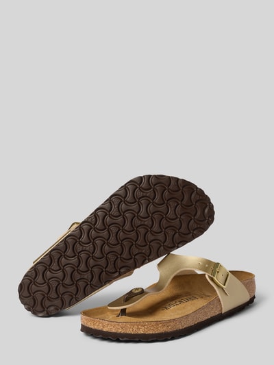 Productfoto, Slipper in Leder-Optik Model 'Gizeh' van Birkenstock, dames instappers, afgeronde pasvorm, logodetail, hakhoogte maat 40: 3 cm